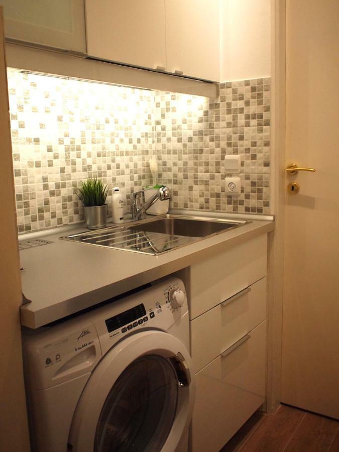 Cosy Flat Posh Quartier Kolonaki Lejlighed Athen Eksteriør billede